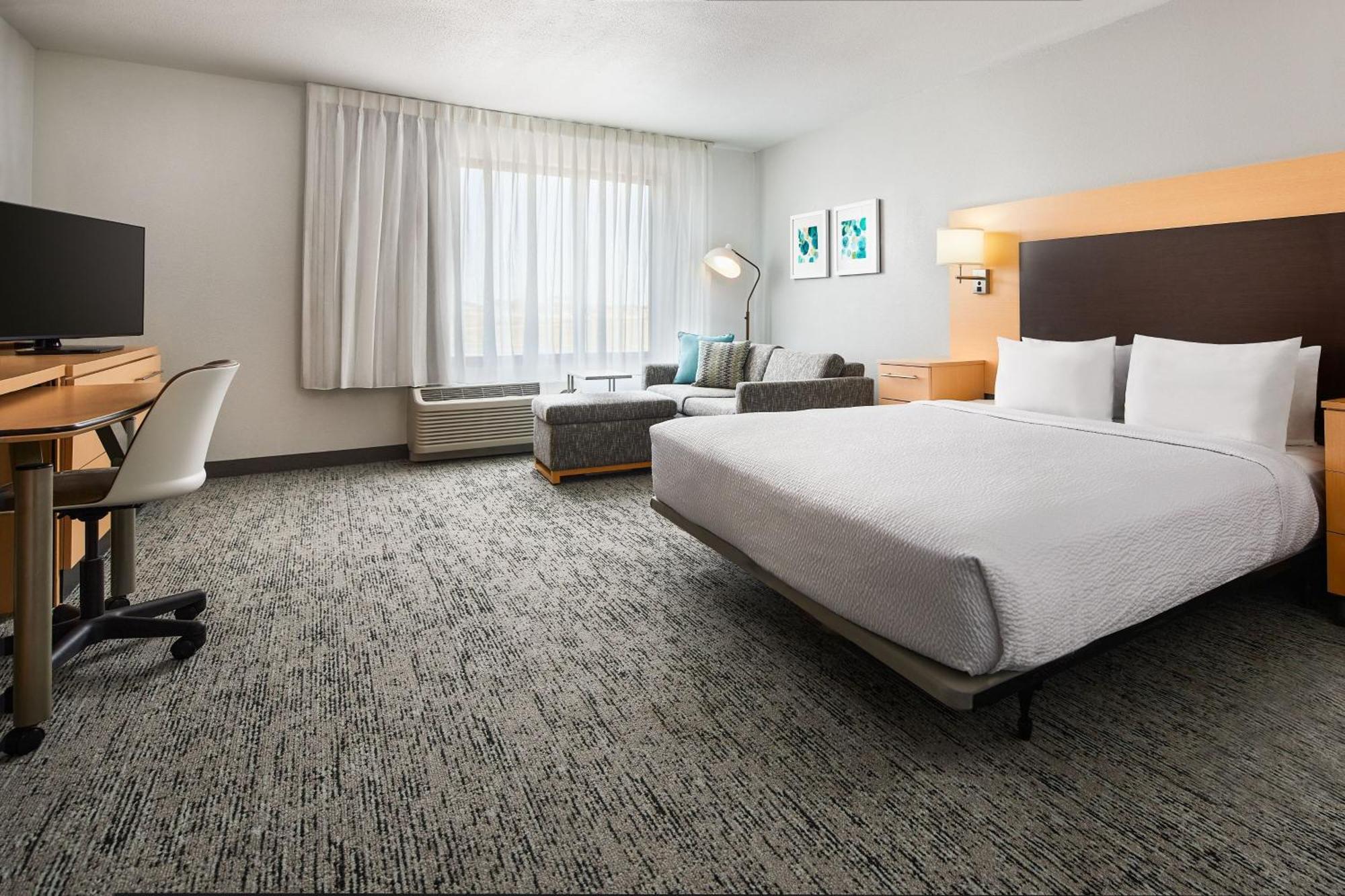 Towneplace Suites By Marriott Garden City Exteriér fotografie