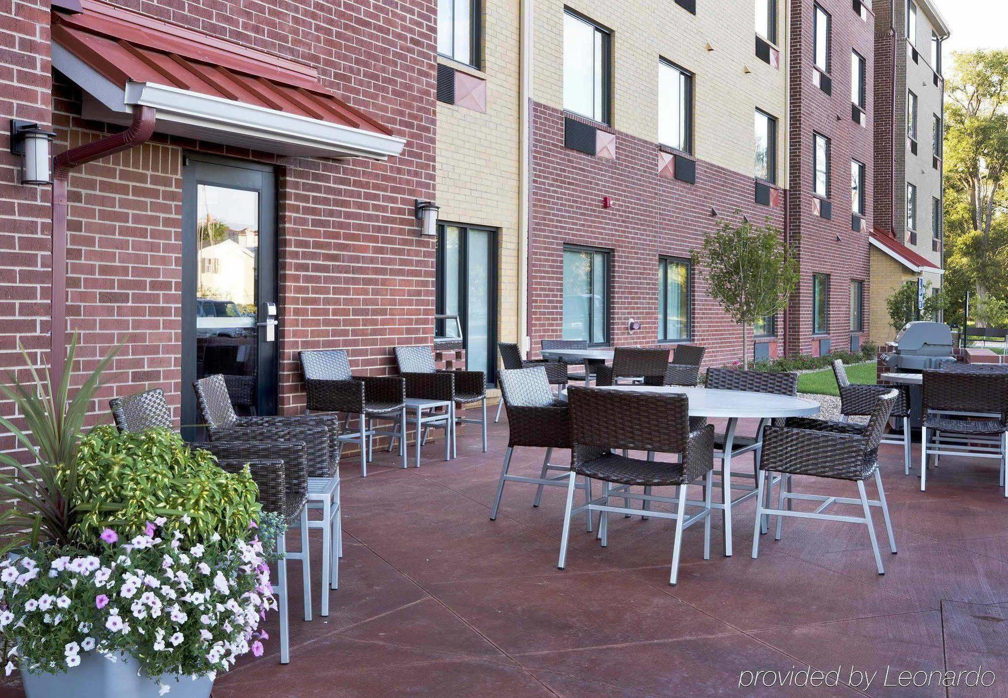 Towneplace Suites By Marriott Garden City Exteriér fotografie